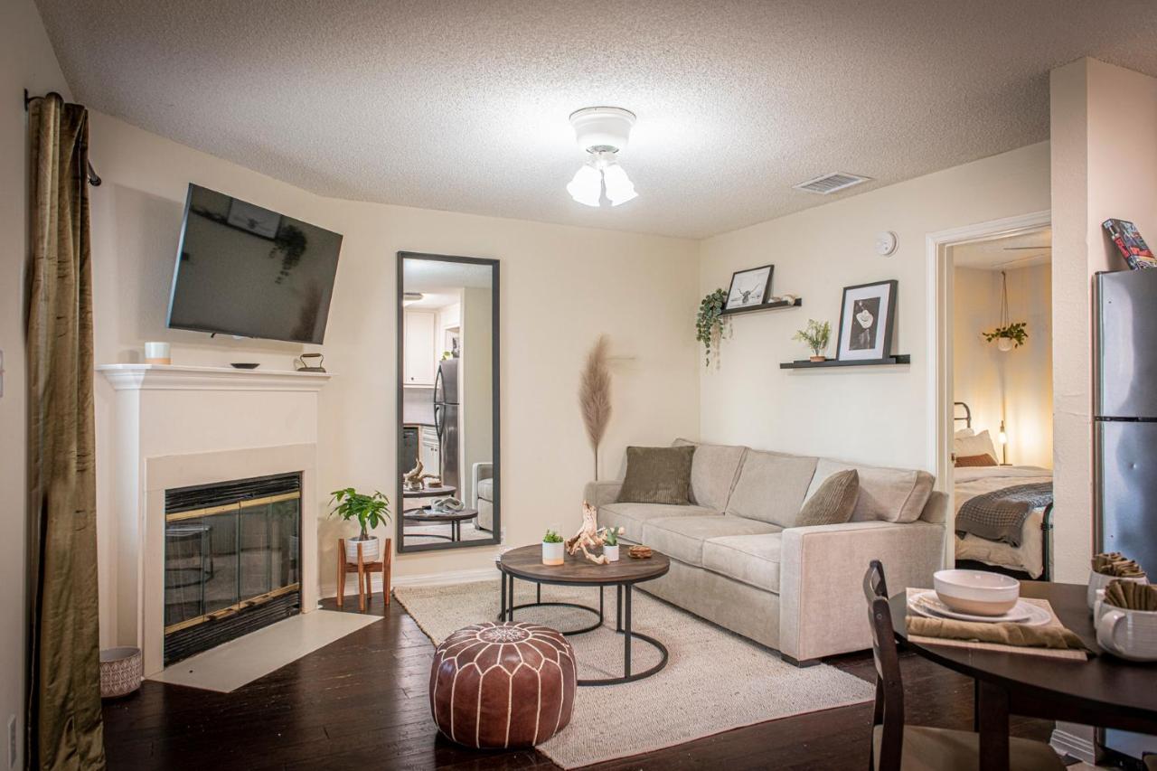 Lush, Enchanting Austin Oasis! Apartment Exterior photo